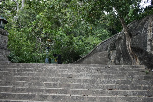 Dambulla cave temple visit