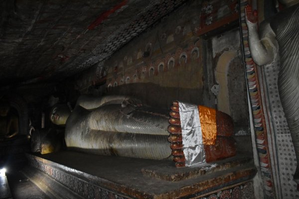 Dambulla cave temple visit