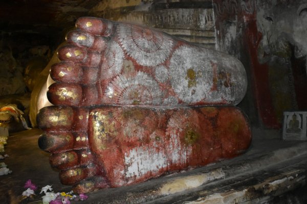 Dambulla cave temple visit