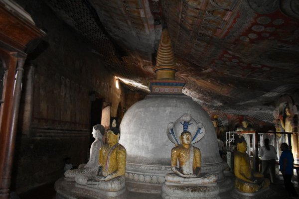 Dambulla cave temple visit